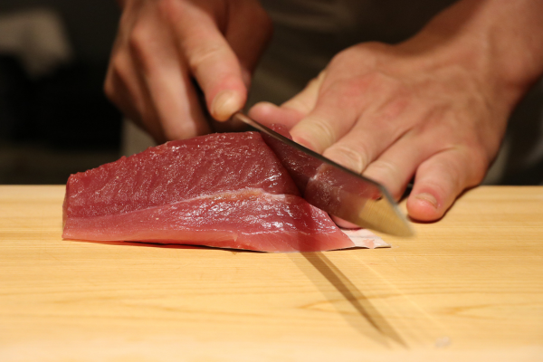 sakurajapaneseknife：Sashimi Knives and Yanagiba Knives